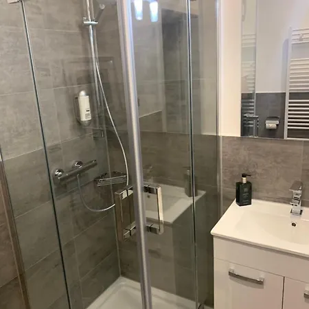 Lindenhof ハインブルク