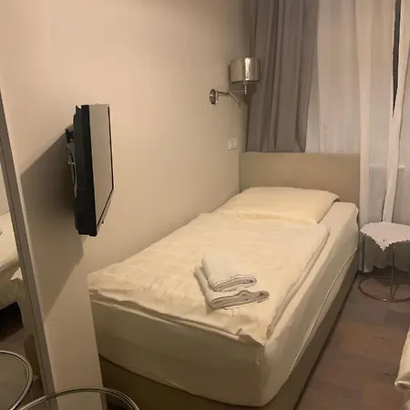 ホテル Lindenhof ハインブルク